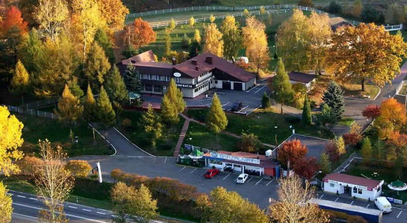 Hotel Mis - Image 1
