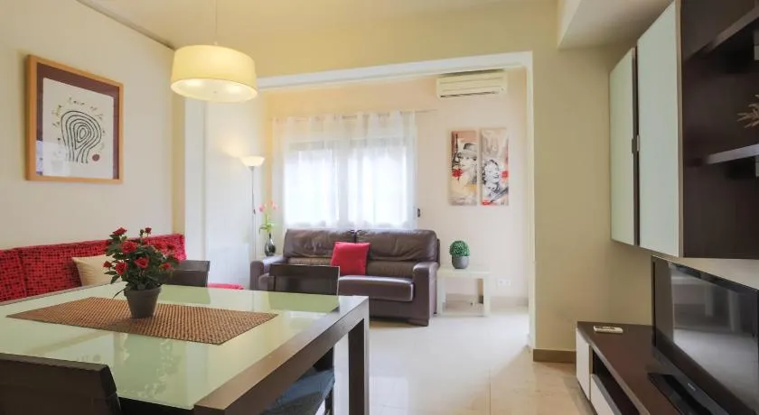 ApartEasy - Family Apartment Sant Antoni - Image 1