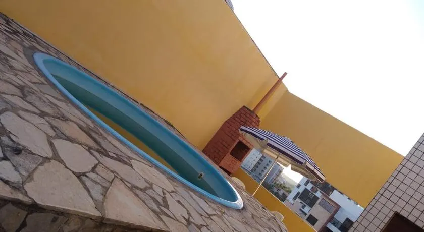 Apartamento com piscina e churrasqueira privativas - Image 1