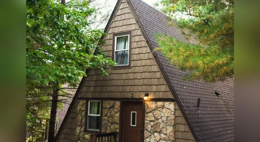 A-Frame # 3 | Hocking Hills - Image 1