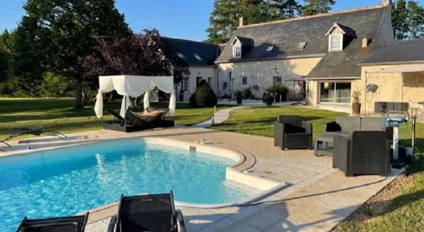 SUITE ROMANTIQUe - Image 1