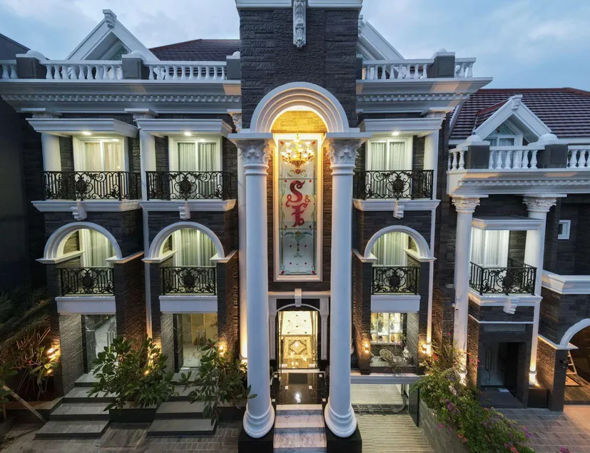 S&F Residence Kemang Jakarta - Image 1