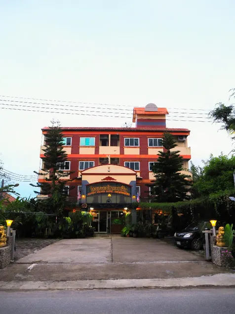Maesai Orchid Hotel - Image 1