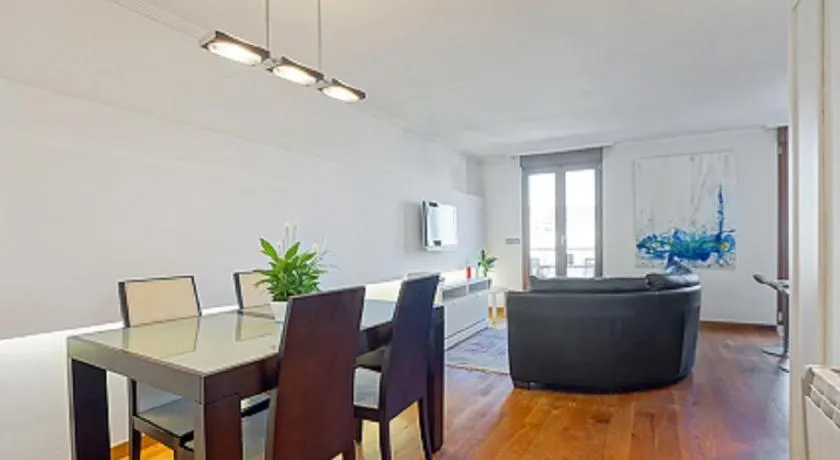 OFFRE!Jul-Aout2026!Centre.Modern.Terrasse.Parking.\nNouvel ascenseur et portail - Image 1