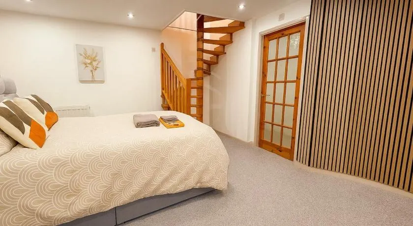 1-Bed Flat in Central Northampton - Image 1