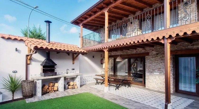 Casa con encanto Lemus - Image 1