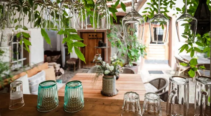 Kaffee&Kissen - Das Boutique Hotel am Rhein - Image 1