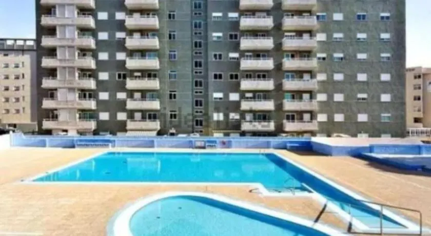 Estudio completo piscina y playa en Candelaria Tenerife - Image 1