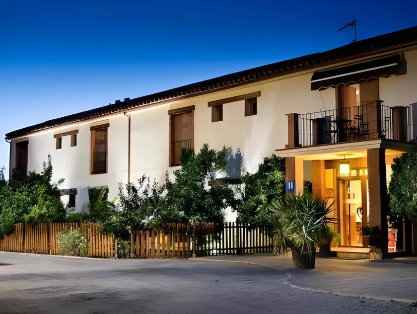 Hotel La Garapa - Image 1