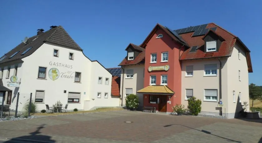 Pension zur Traube 3 Sterne - Image 1
