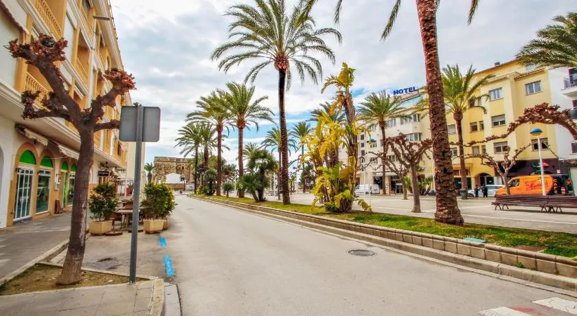 Isabel - modern apartment in the center of Moraira - Image 1
