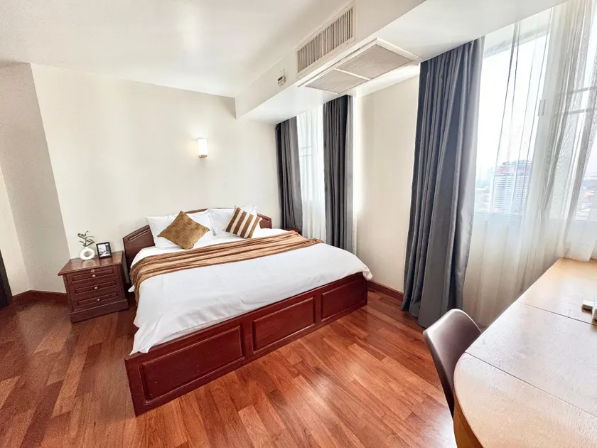 Spacious 2BD |Free Wifi, 1min BTS, Mall, Jodd Fair - Image 1