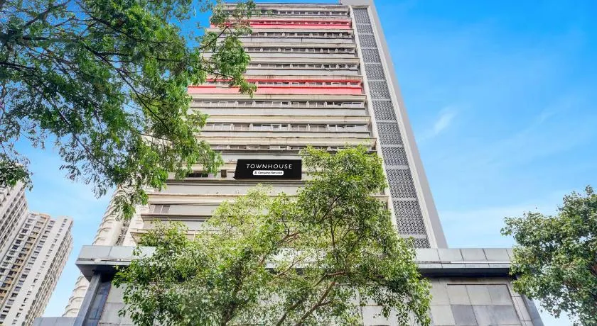 Townhouse Bombay Exhibition Centre Goregaon - Image 1
