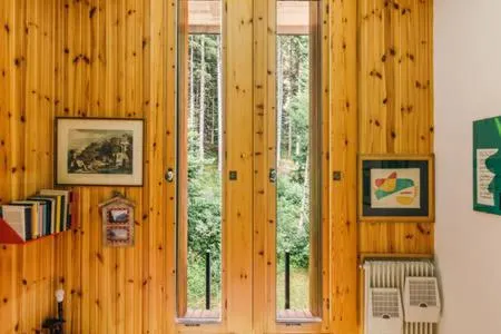 CENTRAL WOODEN CHALET WITH FOREST VIEW - Image 1