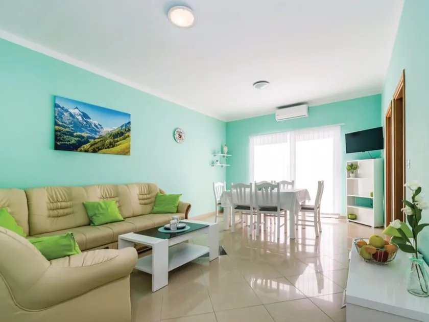Holiday Home Villa Ksenija - Image 1