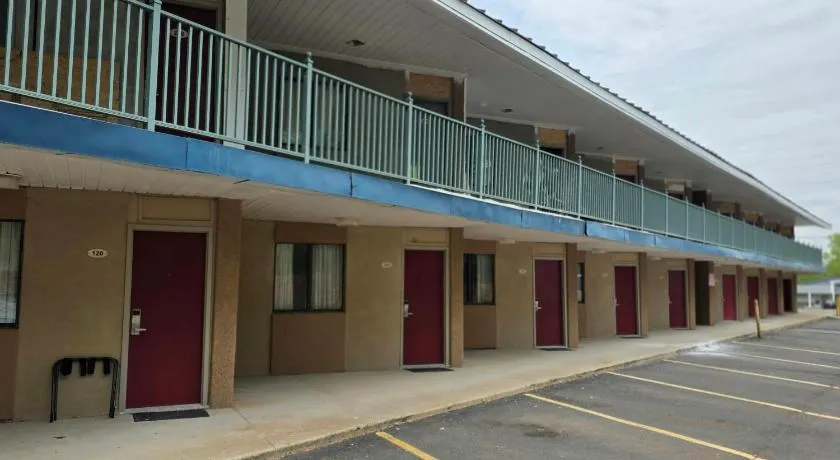 Red Roof Inn Green Brook - Somerset - Image 1