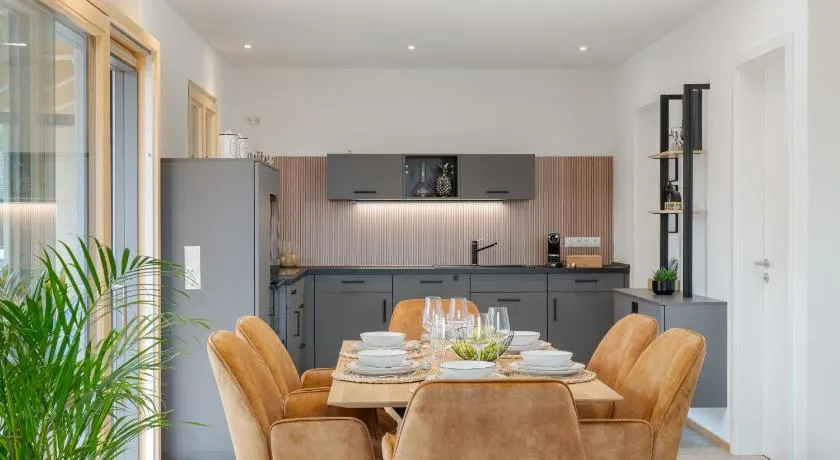 FENJOY Ferienapartments am Chiemsee - Balkon - BBQ - Image 1