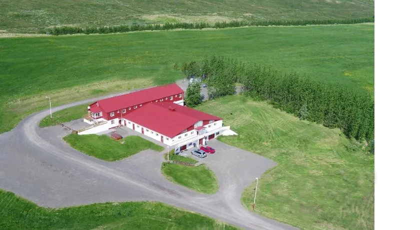 Narfastadir Guesthouse - Image 1