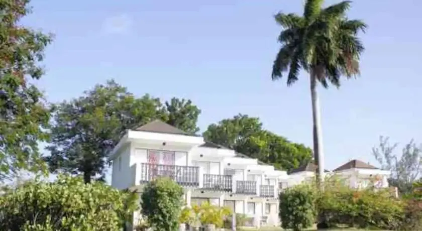 126 Friendship, Rockley Golf Club - Image 1