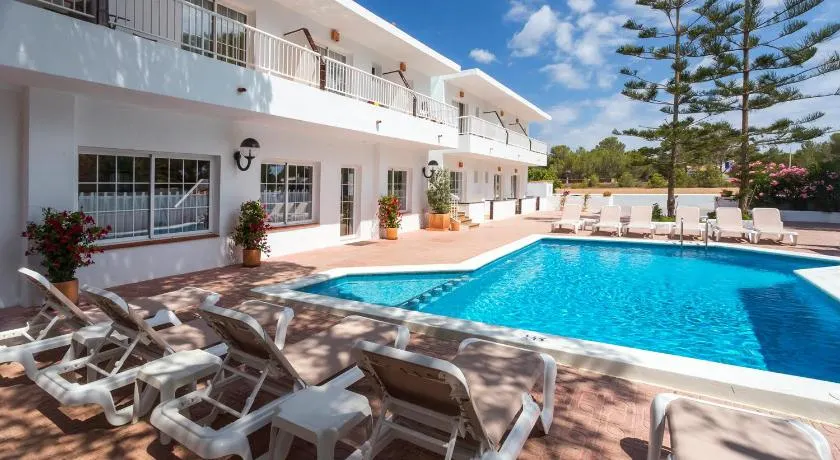 Hostal Es Pi - Emar Hotels - Image 1