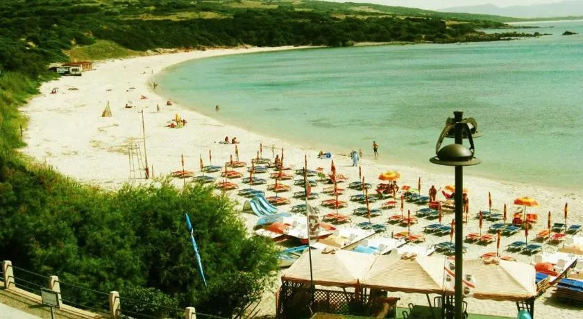 Borgo Spiaggia Isola Rossa - Image 1