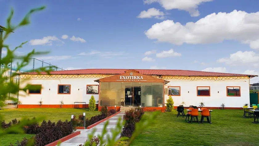 Exotikka Guest Inn - Image 1