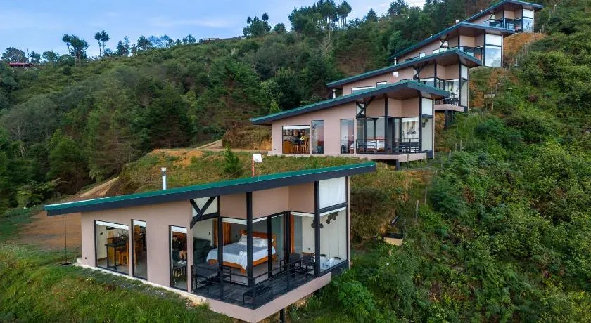 Villas Páramo Cloud Forest Hotel - Image 1