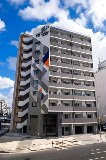 Osaka Tennoji Family Residence - Image 1
