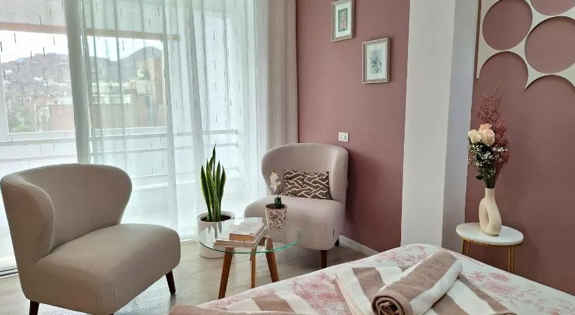 B&B Huanacaure - Image 1