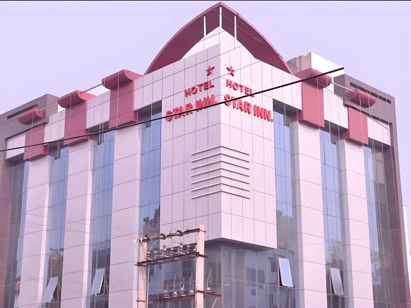 Hotel Star Inn - Image 1
