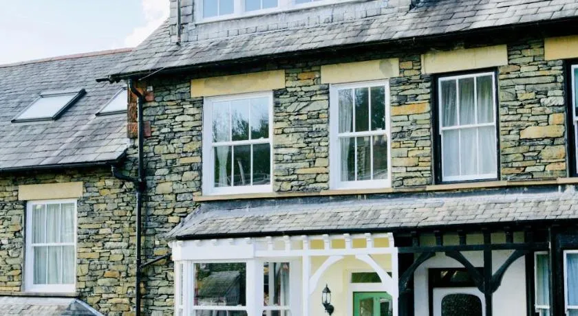 Fellview Guest House - Image 1