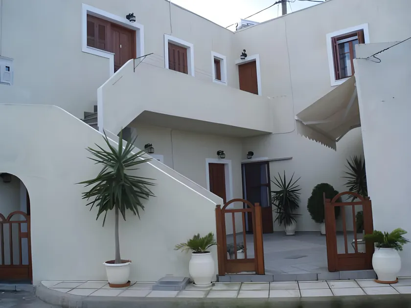 Niki Rooms - Image 1