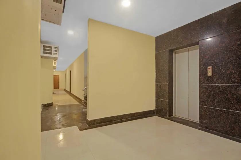 Super Collection O Hotel Aqua Villa Near Netaji Subhash Chandra Bose International Airport - Image 1