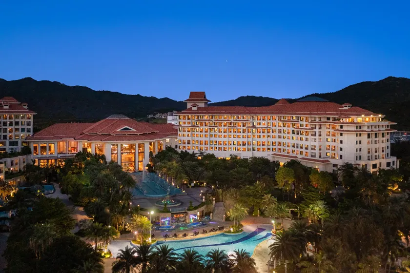Huidong Regal Palace Resort - Image 1
