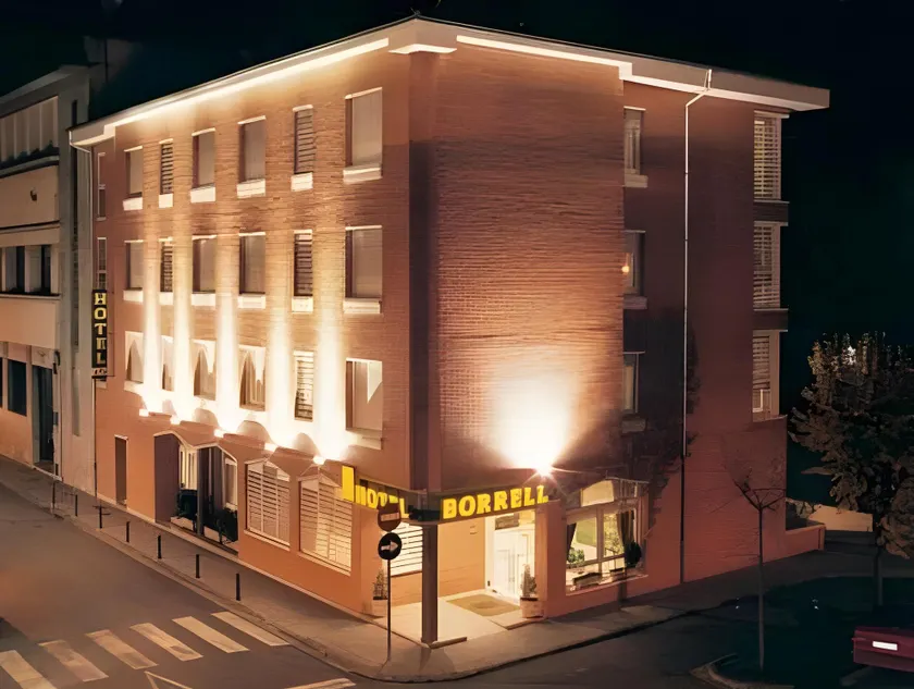 Hotel Borrell - Image 1