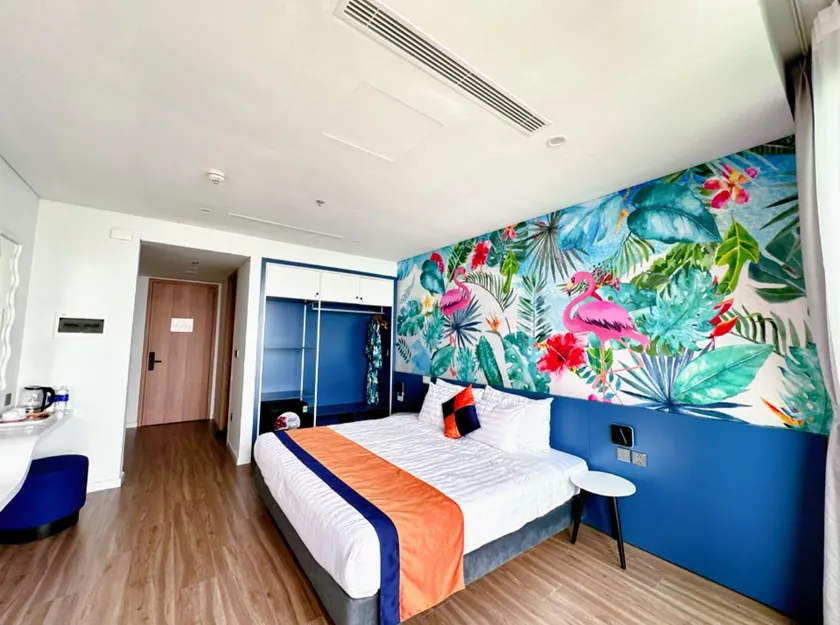 Flamingo Ibiza Hải Tiến - Image 1