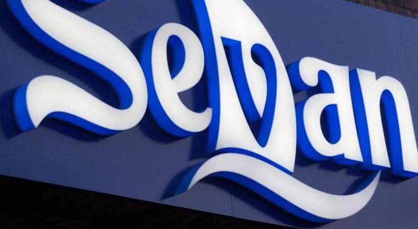 Sevan Hotel - Image 1