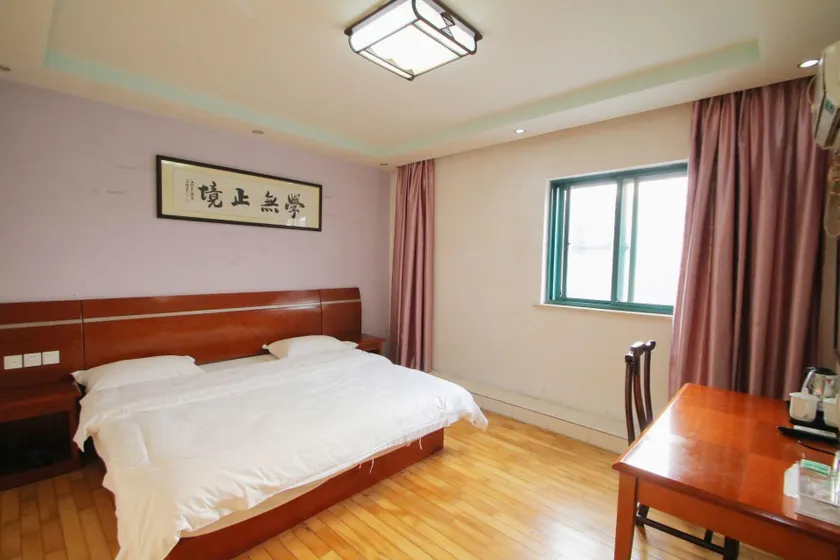 Fushi Hotel (Shanghai Caowangzhen Branch) - Image 1