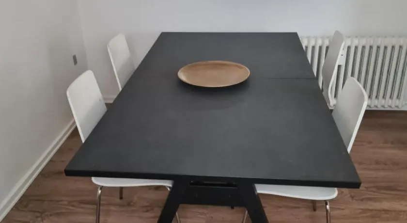 Suite 3 - Image 1