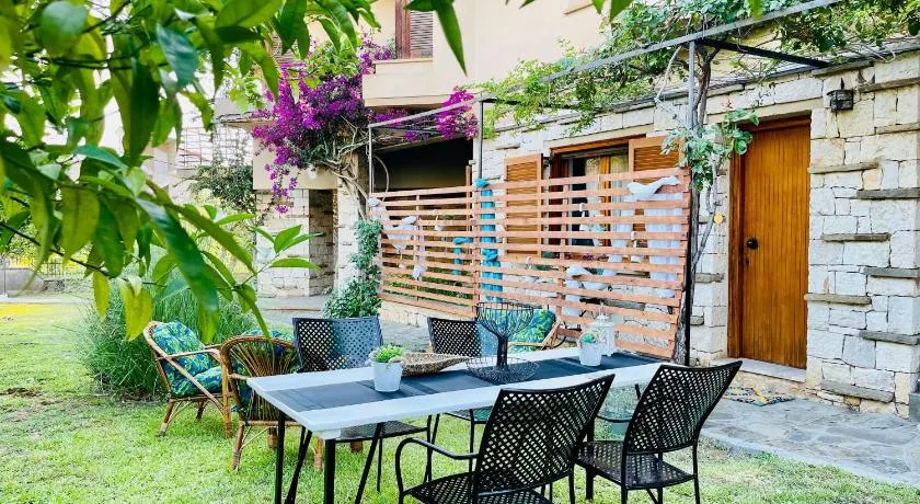 Lavender House Kanali - Image 1