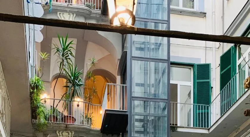 Toledo Boutique Rooms - Image 1