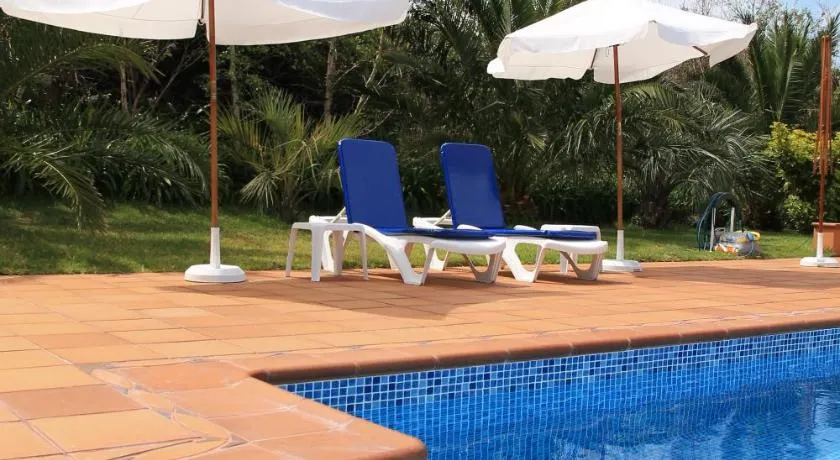 Atlantico Apartments - Image 1