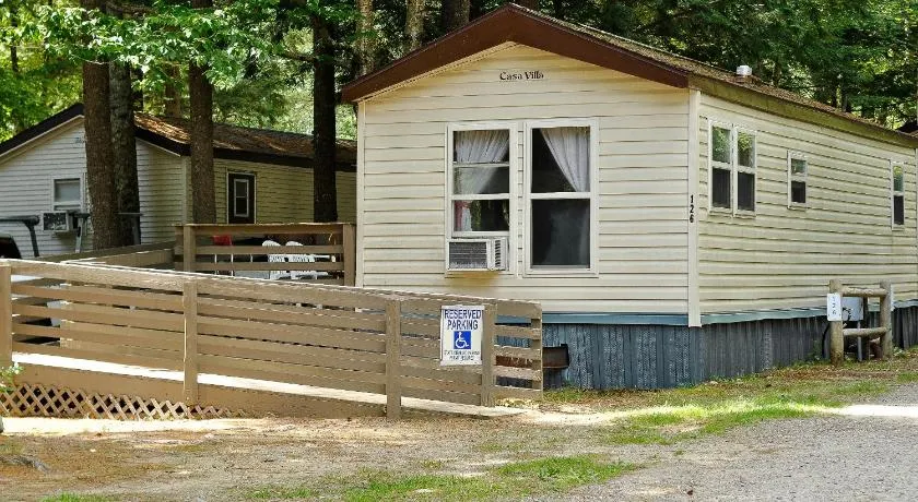 Moody Beach Camping Resort Wheelchair Accessible Cottage - Image 1