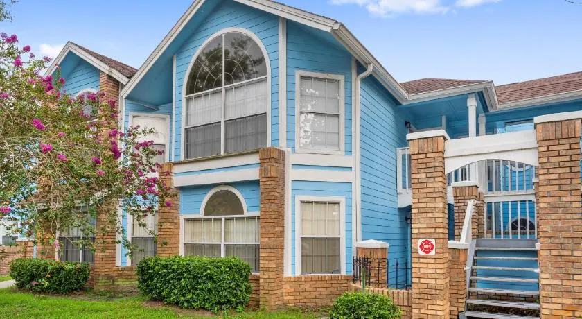 Poinciana Paradise - Image 1