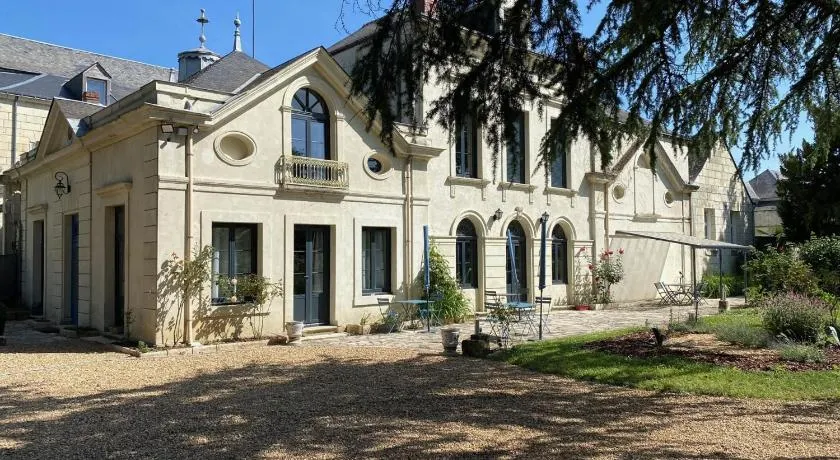 Le Castel de Bréhémont - Image 1