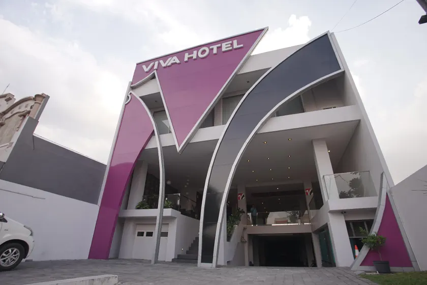 Viva Hotel Kediri, Azana Hotels Collection - Image 1