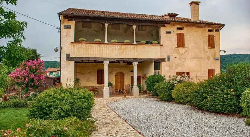 Casa Dal Zotto - Image 1
