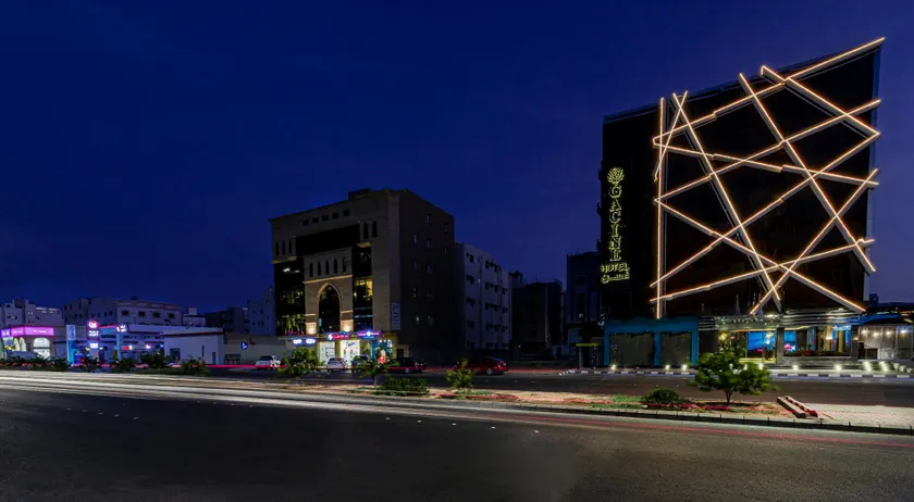 Gacine Hotel Tahlia فندق غسن التحلية - Image 1