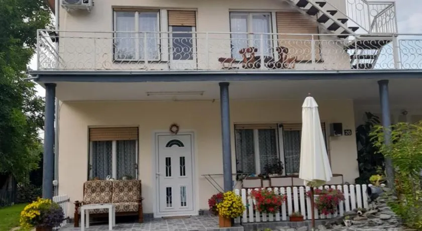 Apartamani Evelin - Image 1