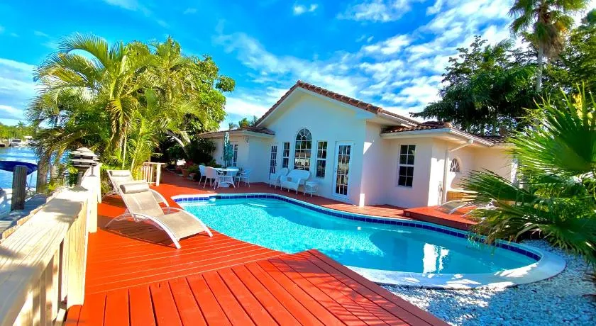 Villa-Coral-Ridge - Image 1